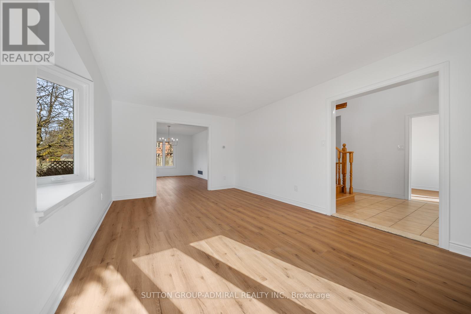 295 Fifth Avenue, Vaughan, Ontario  L4L 7A8 - Photo 8 - N12938404