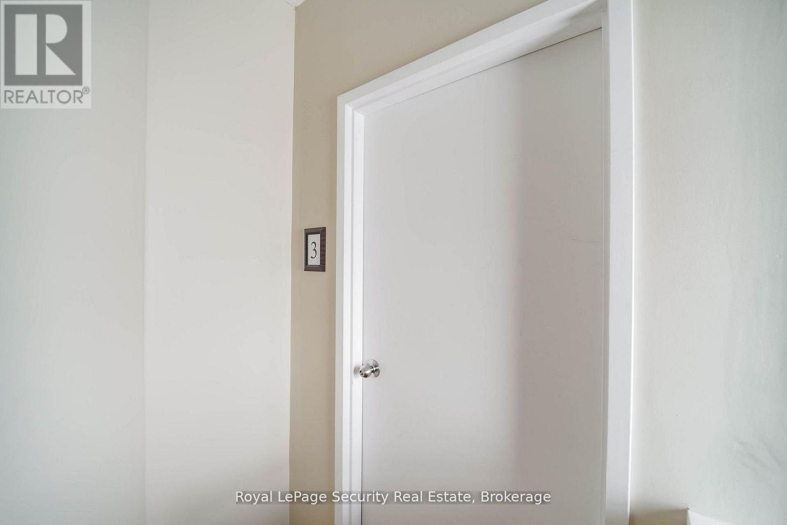 272 Main Street, King, Ontario  L0G 1T0 - Photo 11 - N12938410