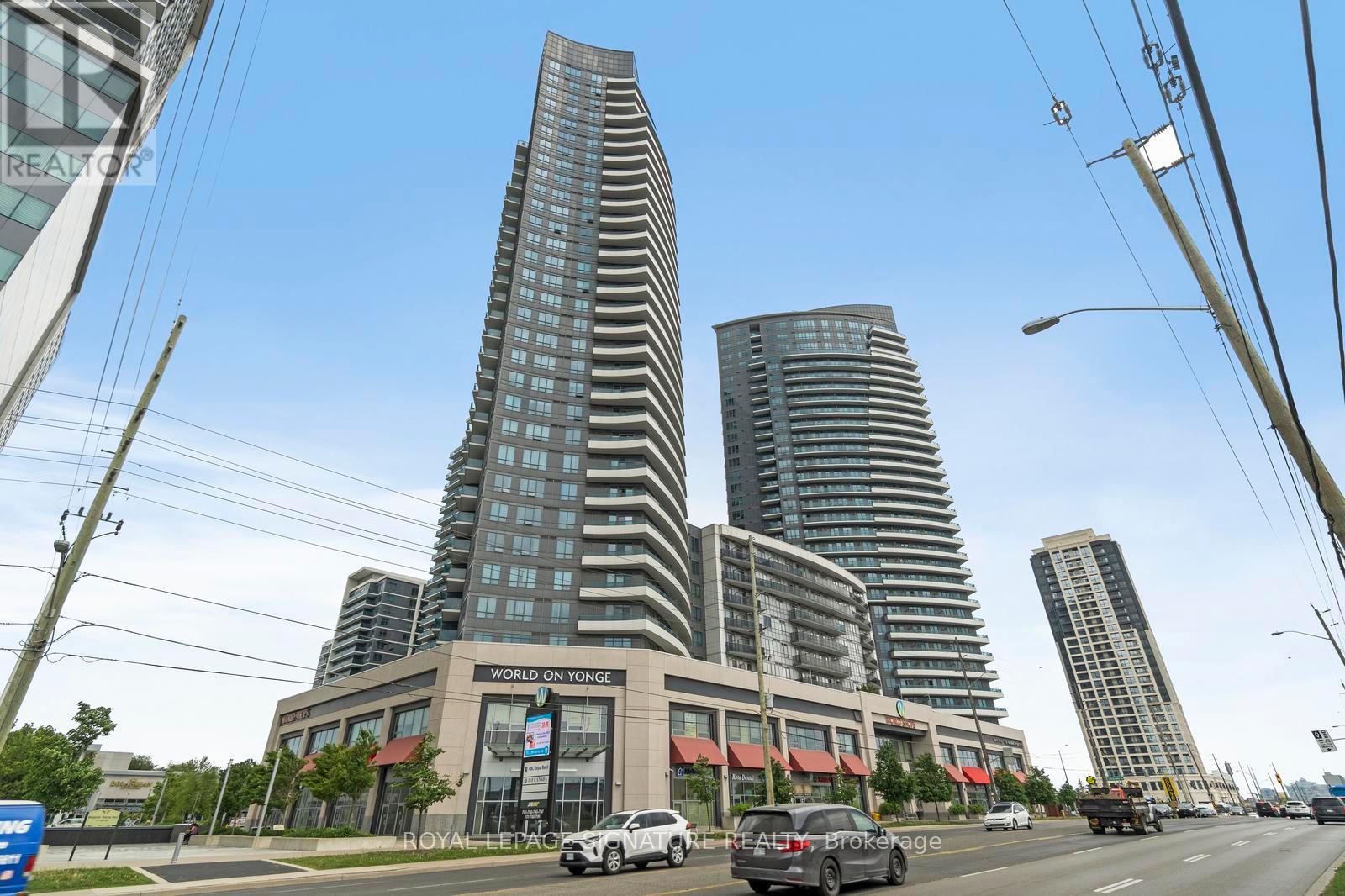 2108 - 7171 Yonge Street, Markham, Ontario  L3T 0C5 - Photo 2 - N12938420