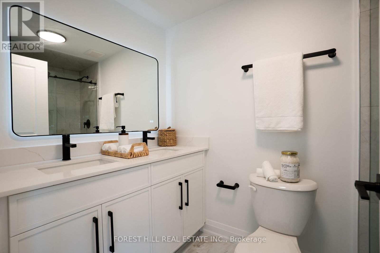 D - 279 Reiner Road, Toronto, Ontario  M3H 2M5 - Photo 45 - W12931136