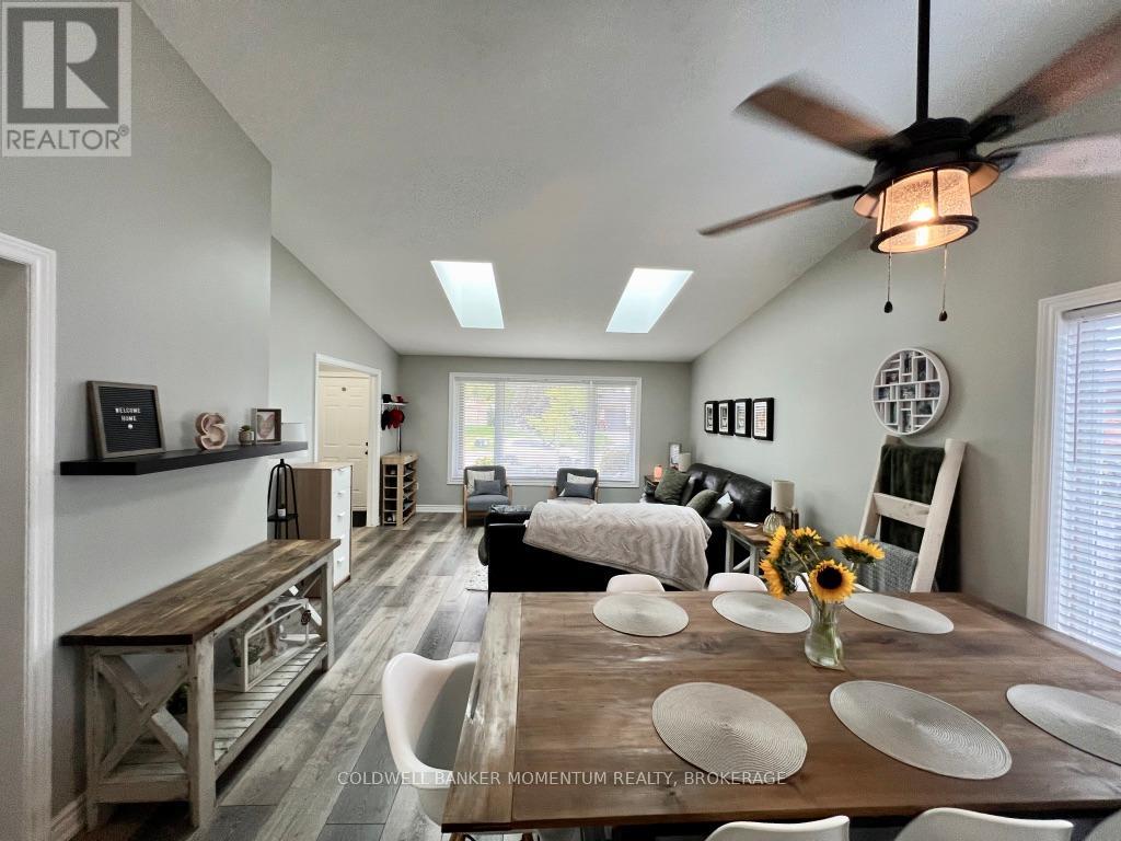 3933 Vineyard Crescent, Lincoln, Ontario  L0R 2C0 - Photo 11 - X12938378