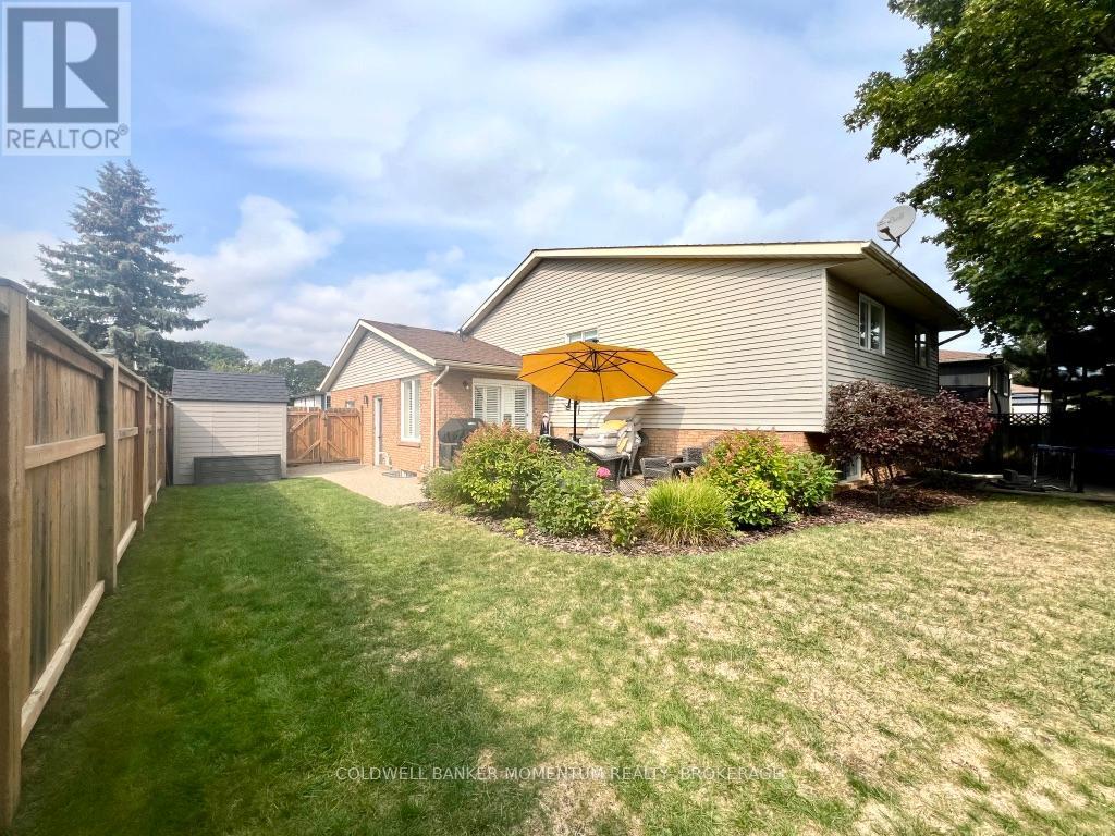 3933 Vineyard Crescent, Lincoln, Ontario  L0R 2C0 - Photo 43 - X12938378