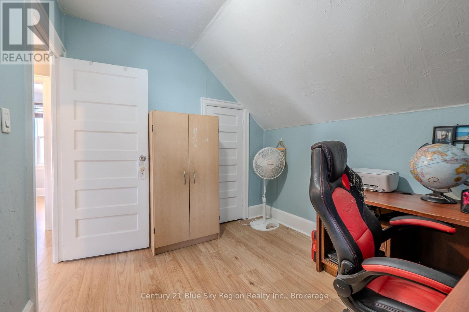 127 Fifth Avenue E, North Bay, Ontario  P1B 1N5 - Photo 20 - X12938348