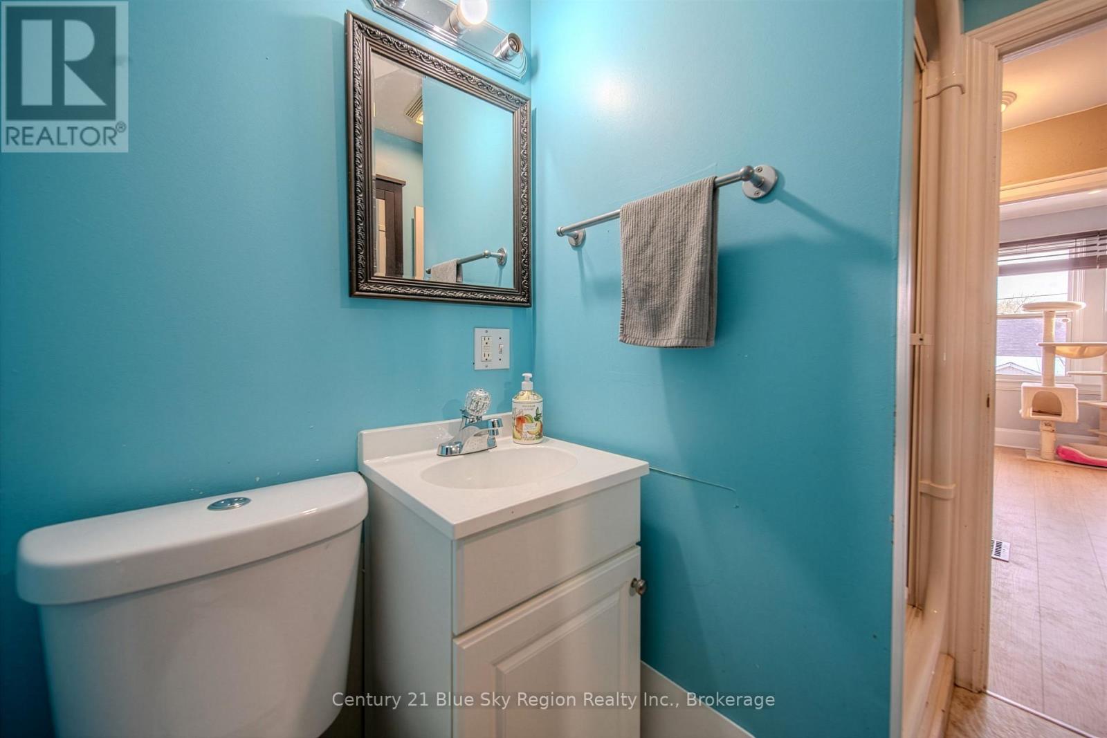 127 Fifth Avenue E, North Bay, Ontario  P1B 1N5 - Photo 29 - X12938348