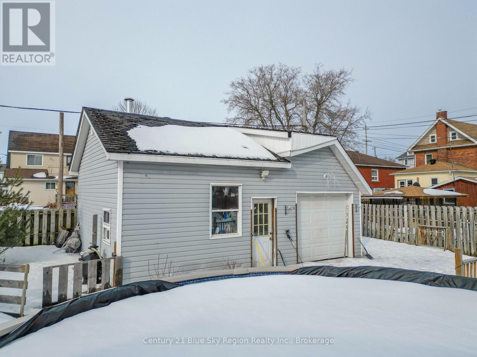 127 Fifth Avenue E, North Bay, Ontario  P1B 1N5 - Photo 35 - X12938348