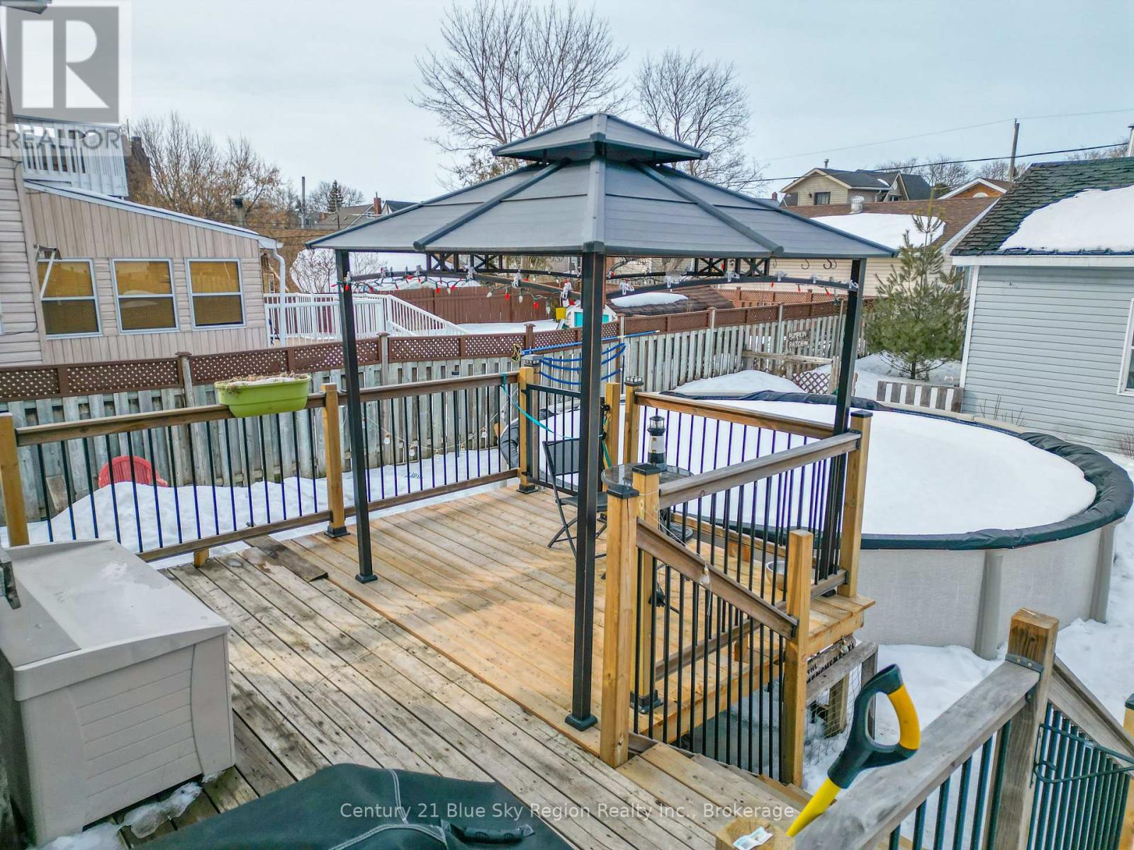 127 Fifth Avenue E, North Bay, Ontario  P1B 1N5 - Photo 37 - X12938348