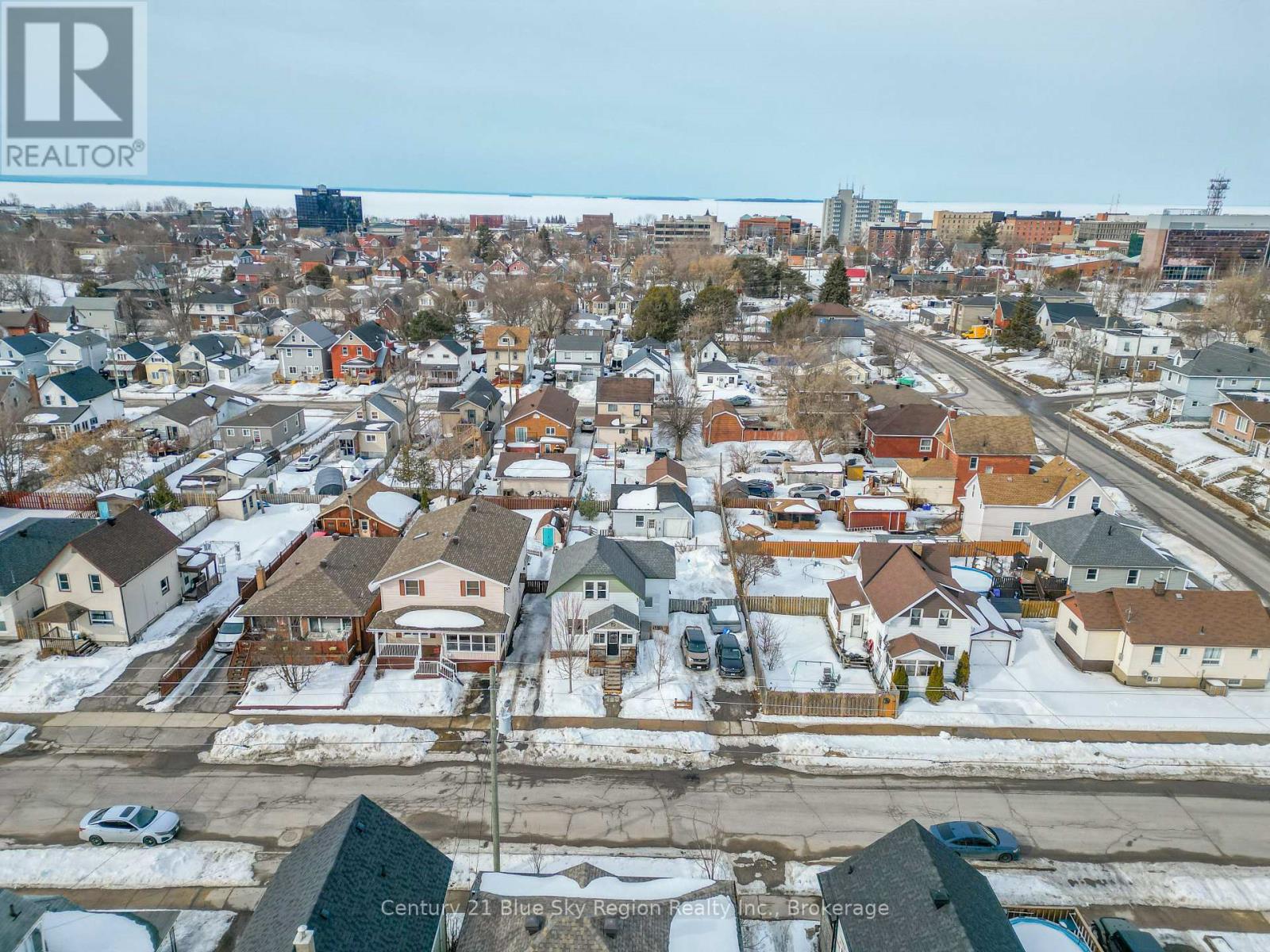 127 Fifth Avenue E, North Bay, Ontario  P1B 1N5 - Photo 39 - X12938348