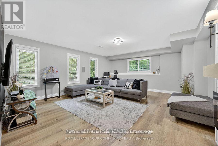 135 Huronwoods Drive, Oro-Medonte, Ontario  L0K 1E0 - Photo 29 - S12938414