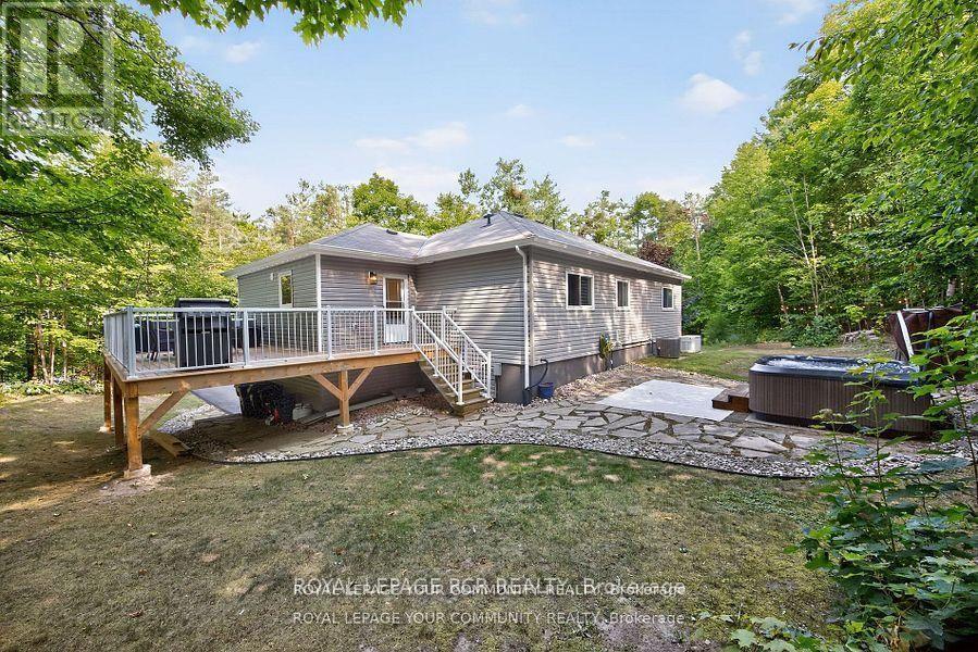 135 Huronwoods Drive, Oro-Medonte, Ontario  L0K 1E0 - Photo 41 - S12938414
