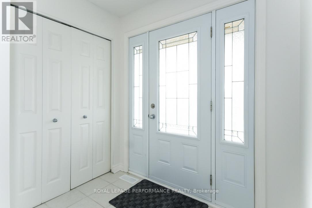 522 Ruby Street, Clarence-Rockland, Ontario  K4K 0G7 - Photo 3 - X12698450