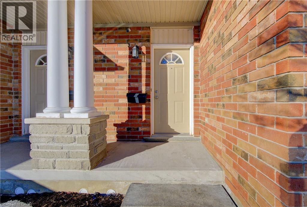 400 Wilson Avenue Unit# 27, Kitchener, Ontario  N2C 2S1 - Photo 3 - 40813855