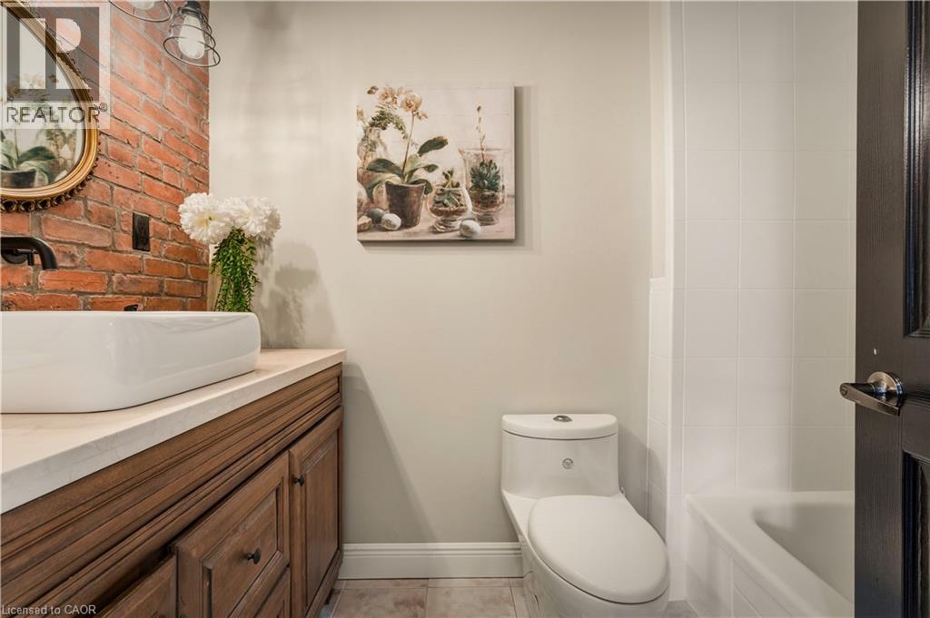 25 Linington Trail, Dundas, Ontario  L9H 7A3 - Photo 22 - 40815101