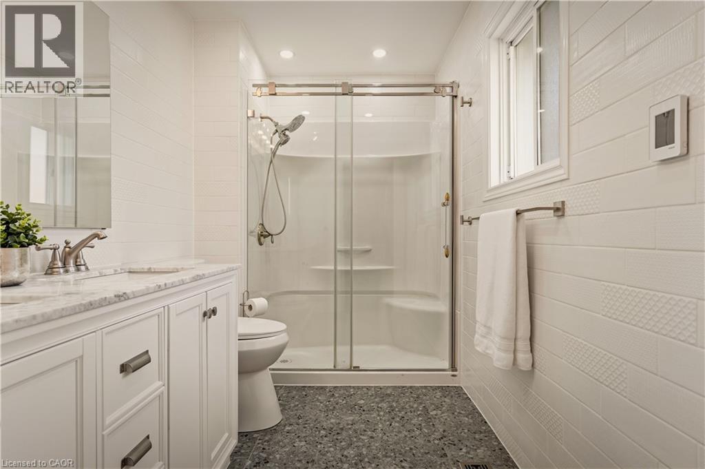 25 Linington Trail, Dundas, Ontario  L9H 7A3 - Photo 19 - 40815101