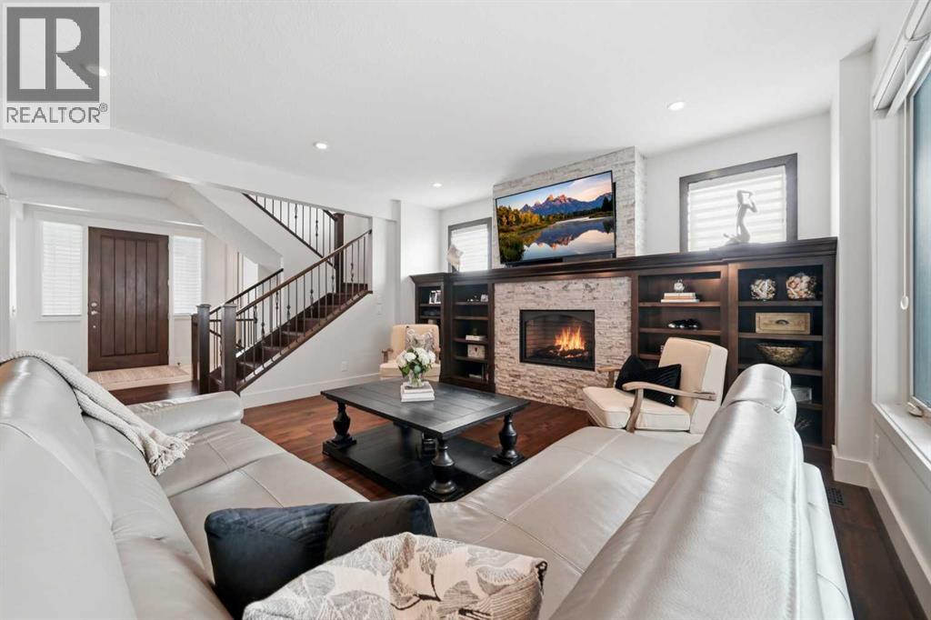 201 12 Street NE, Calgary, Alberta  T2E 4P7 - Photo 3 - A2295084