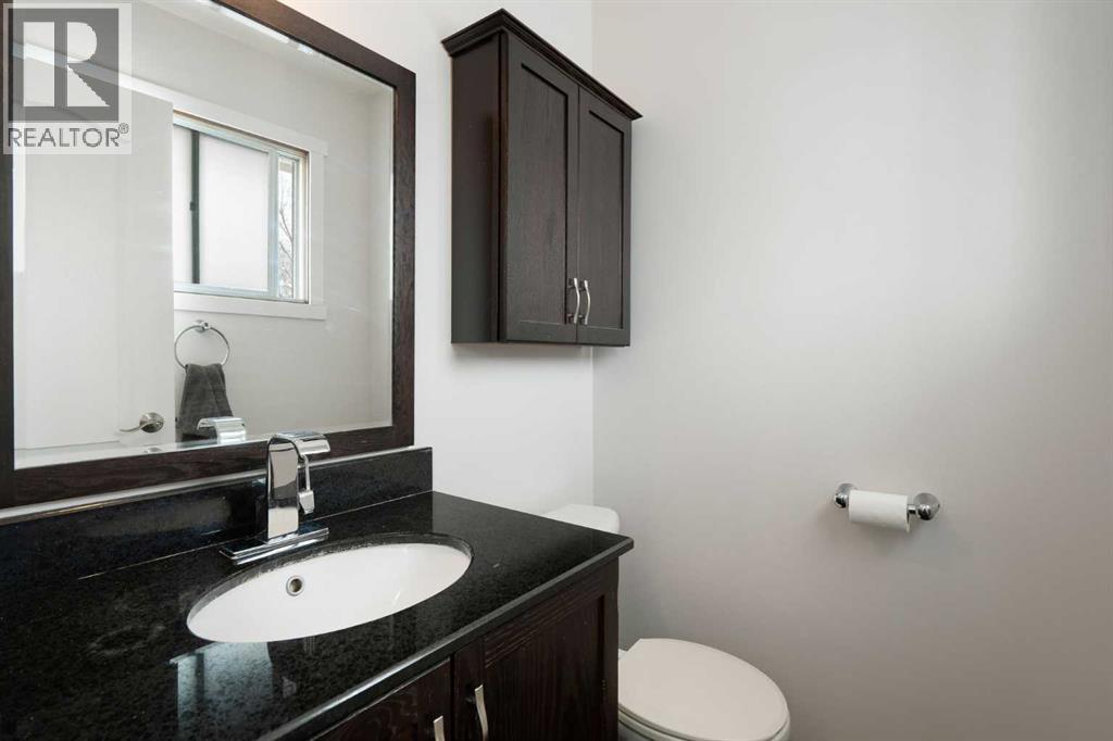 232 Silverview Way NW, Calgary, Alberta  T3B 3K3 - Photo 15 - A2295823