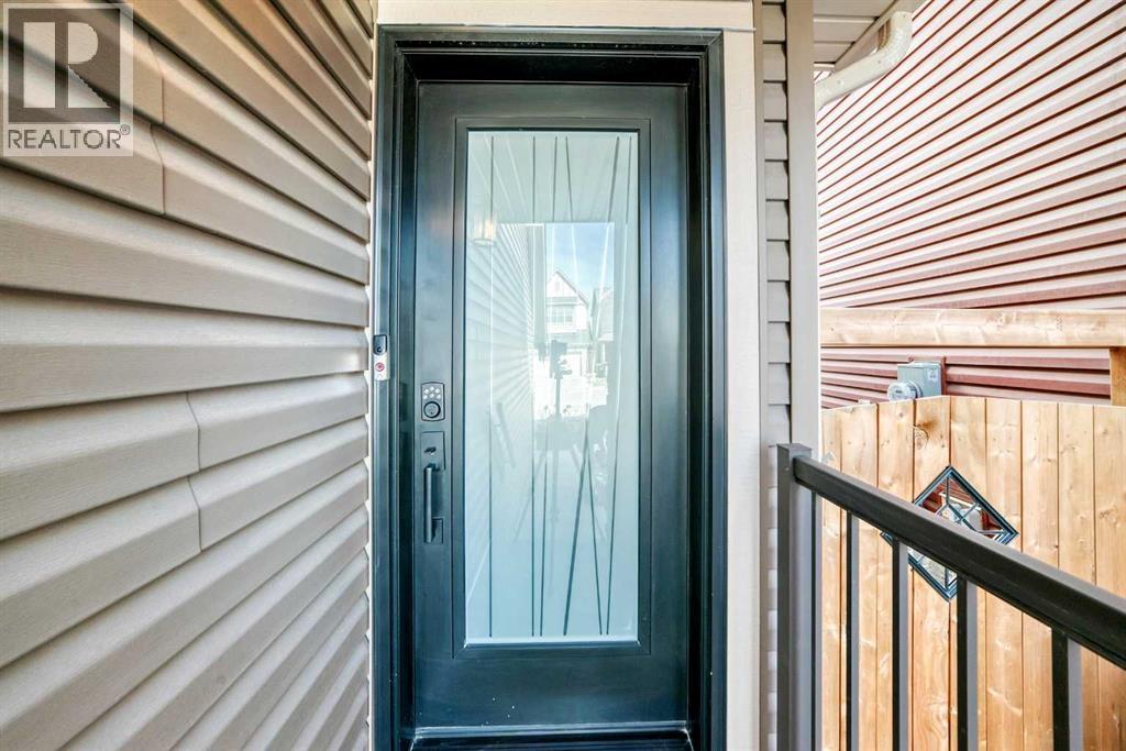 357 Nolanhurst Crescent Nw, Calgary, Alberta T3R 1J4 - Photo 2 - A2295888