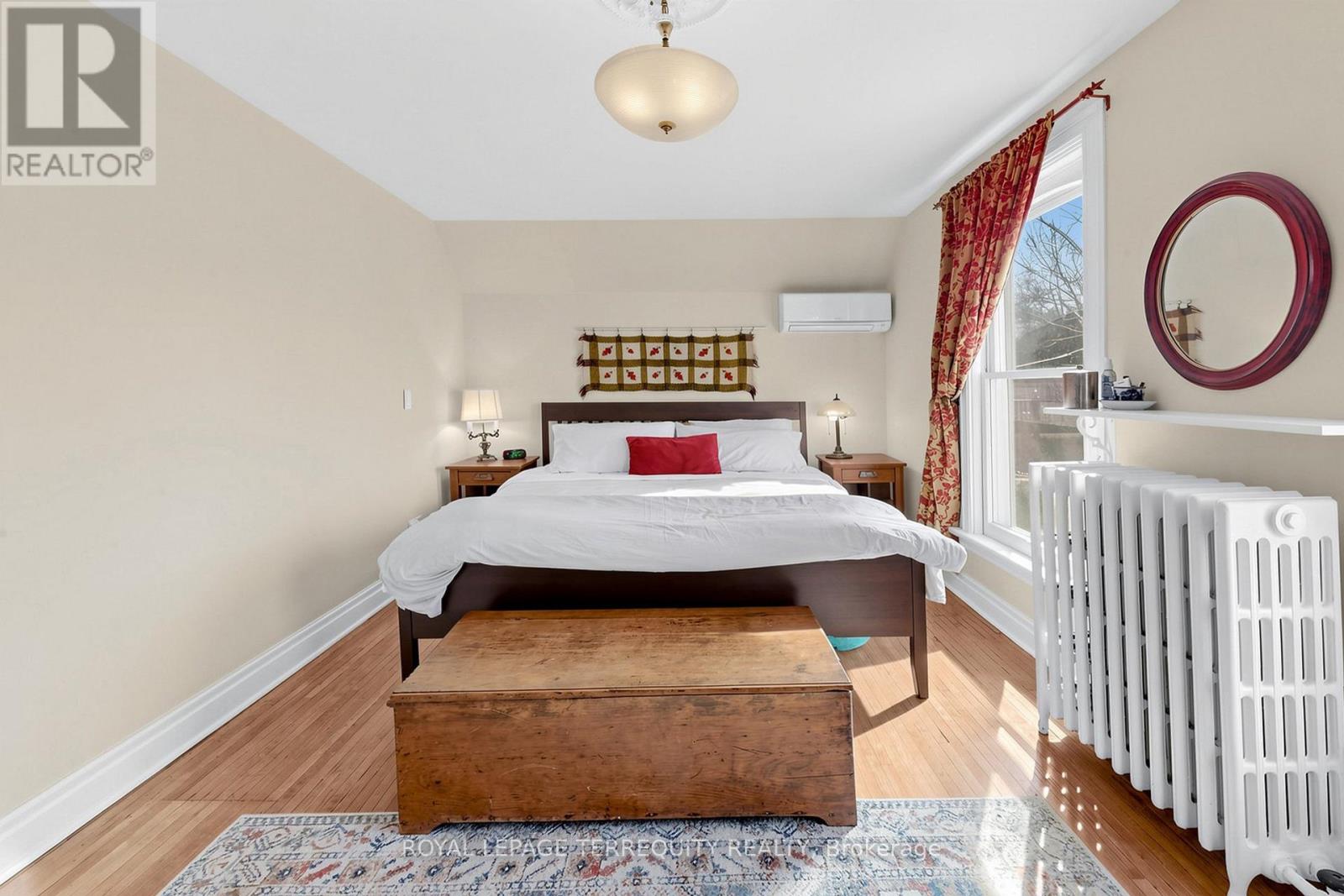 283 Pacific Avenue, Toronto, Ontario  M6P 2P8 - Photo 24 - W12938372