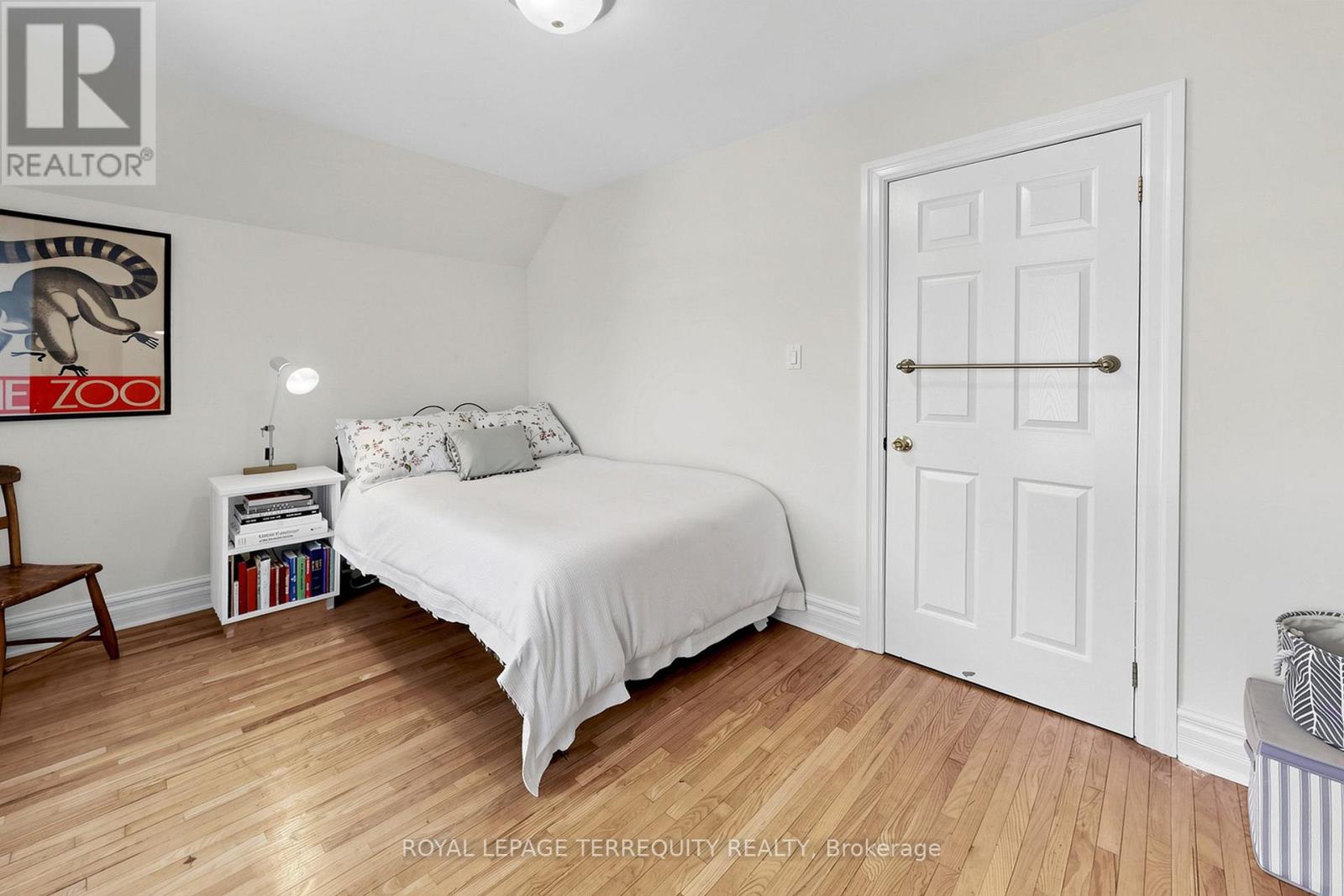 283 Pacific Avenue, Toronto, Ontario  M6P 2P8 - Photo 25 - W12938372