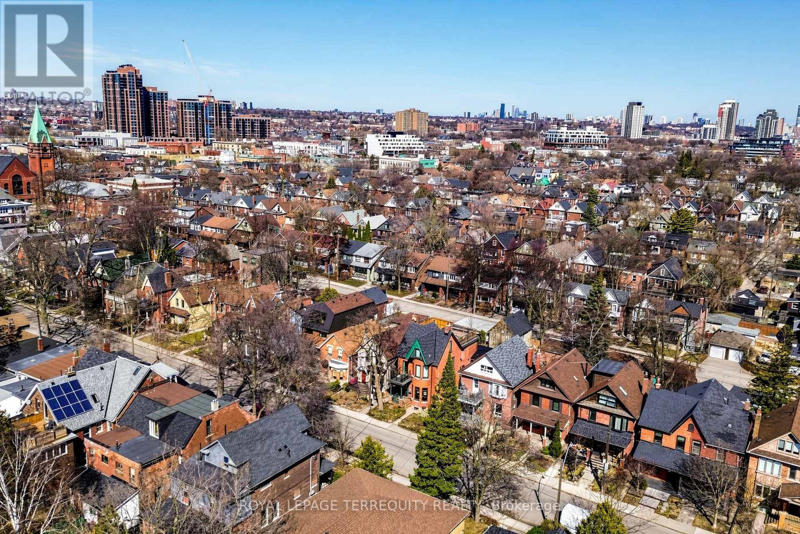 283 Pacific Avenue, Toronto, Ontario  M6P 2P8 - Photo 44 - W12938372