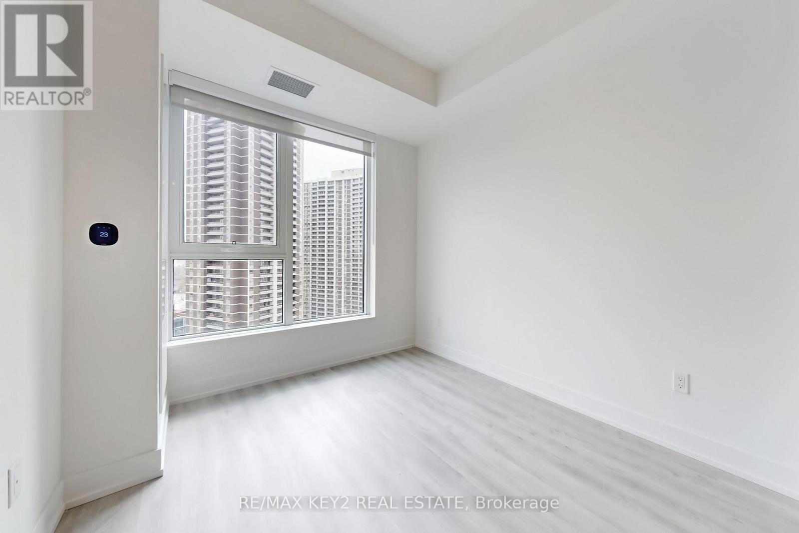 1705 - 60 Central Park Roadway, Toronto, Ontario  M9A 0E6 - Photo 10 - W12938416