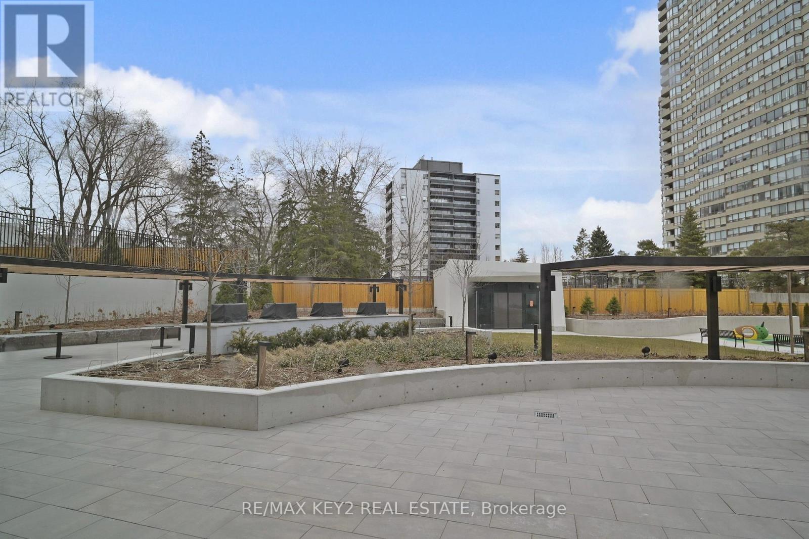 1705 - 60 Central Park Roadway, Toronto, Ontario  M9A 0E6 - Photo 34 - W12938416