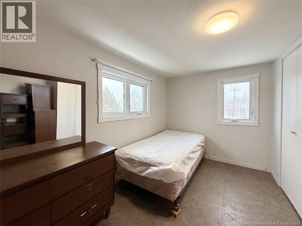 49 St-Jean Street, Edmundston, New Brunswick  E3V 1C7 - Photo 11 - NB136132