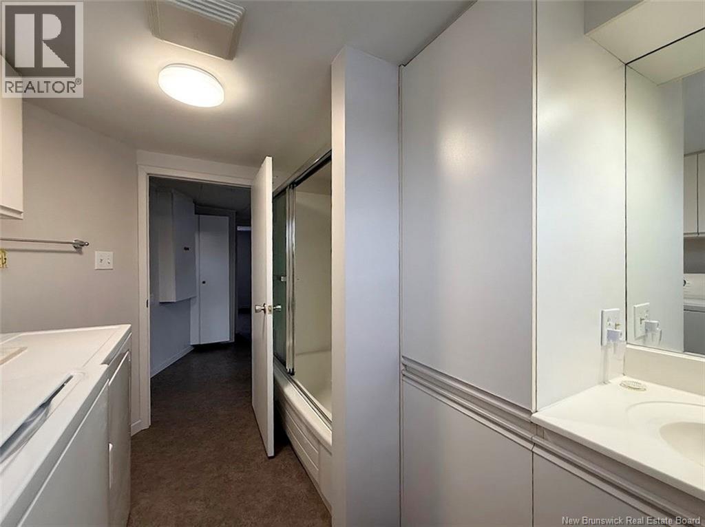 49 St-Jean Street, Edmundston, New Brunswick  E3V 1C7 - Photo 12 - NB136132