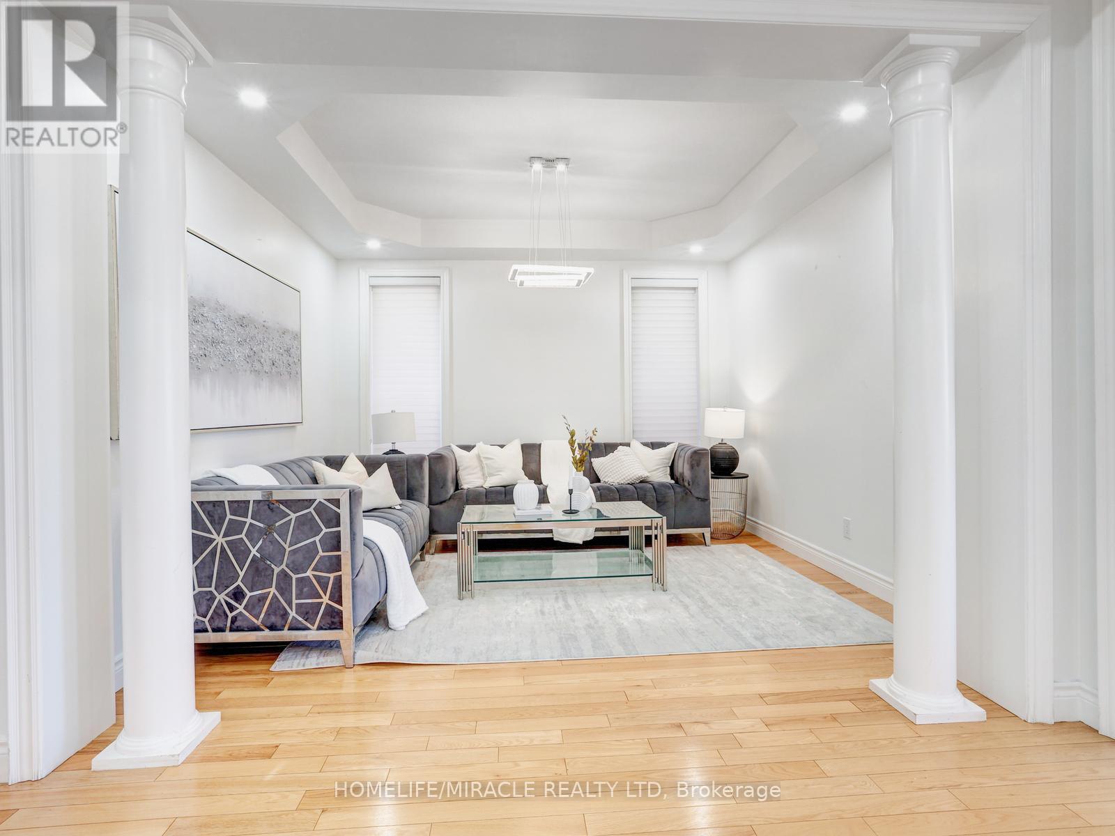 584 Pinery Trail, Waterloo, Ontario  N2V 2Y3 - Photo 7 - X12938370