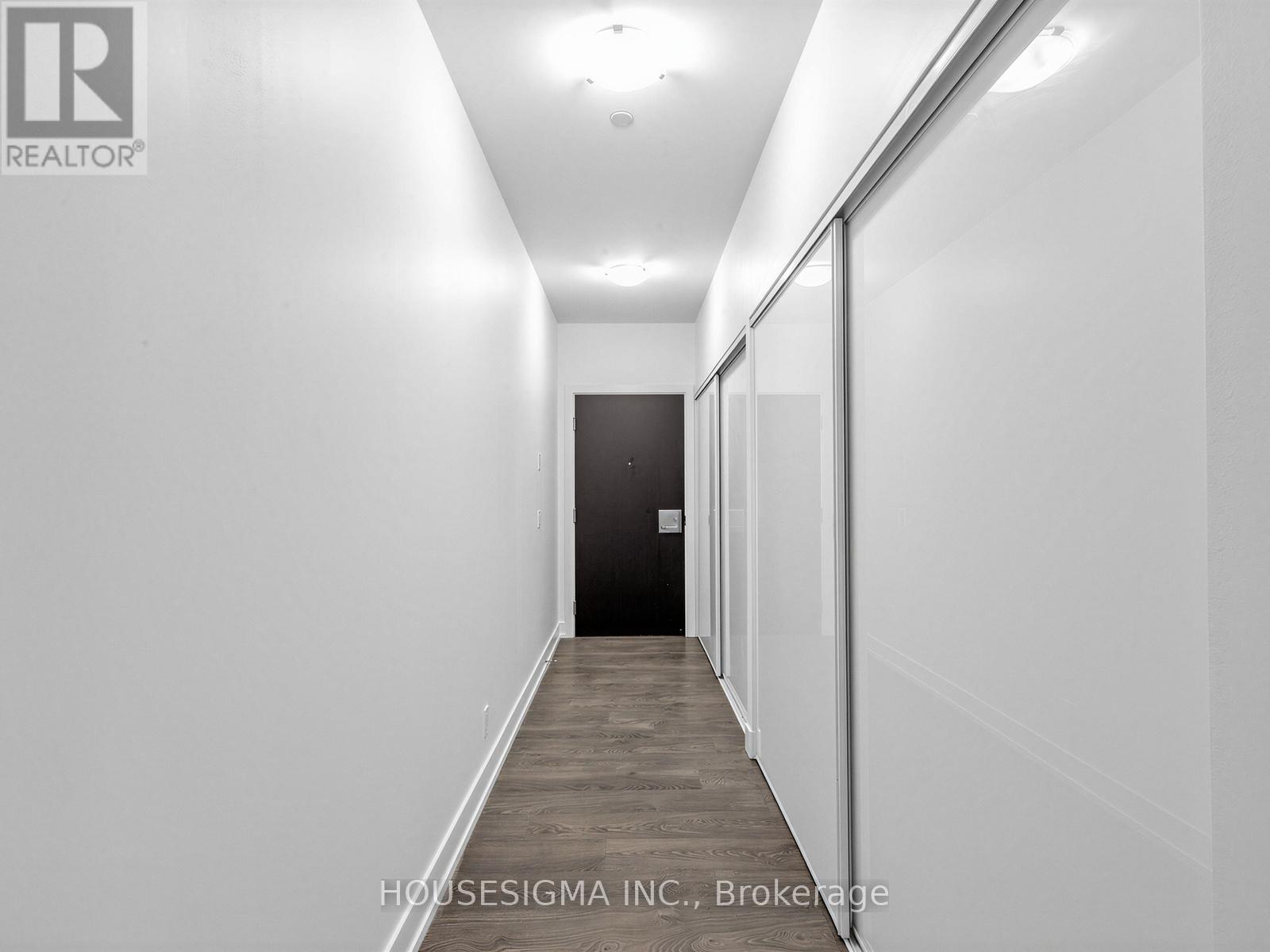 310 - 11 Lillian Street, Toronto, Ontario  M4S 2H7 - Photo 4 - C12938308