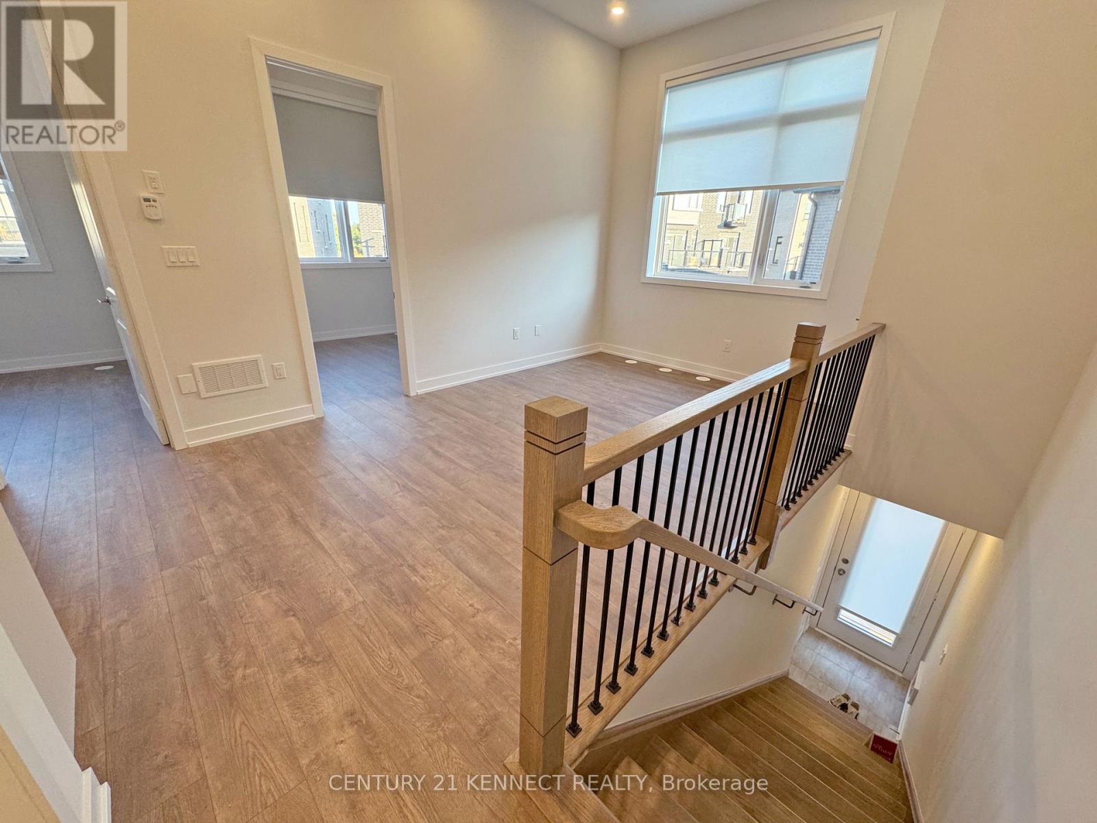 (Coach House) - 35 Golden Fern Street, Markham, Ontario  L6B 0V5 - Photo 9 - N12732416