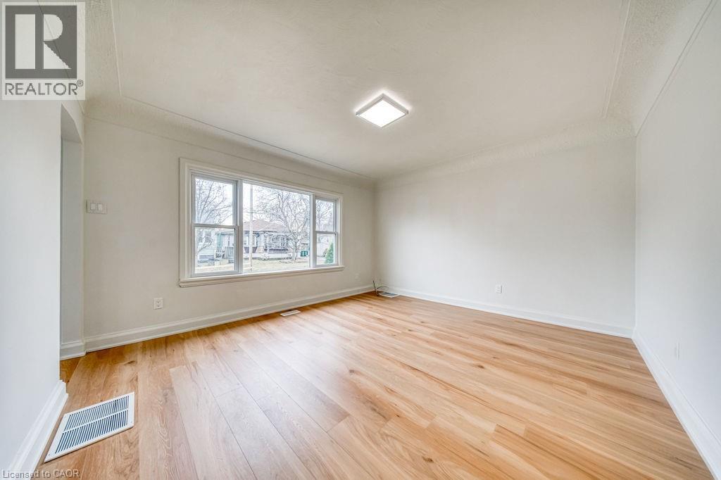 22 David Avenue, Hamilton, Ontario  L9A 3V1 - Photo 11 - 40816205