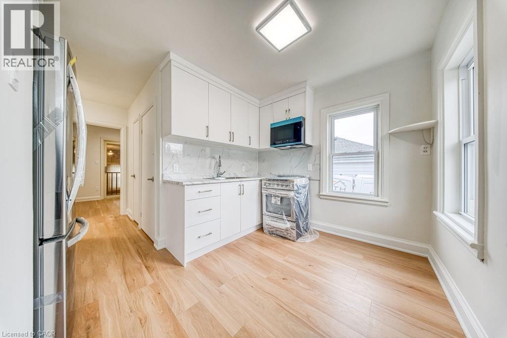 22 David Avenue, Hamilton, Ontario  L9A 3V1 - Photo 4 - 40816205