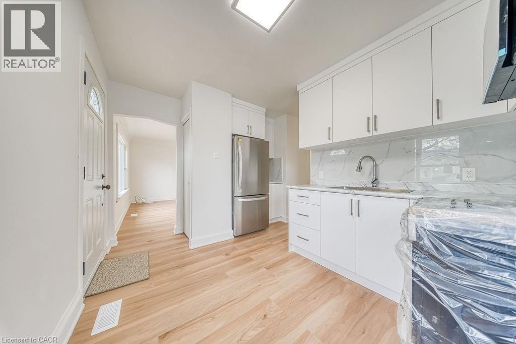 22 David Avenue, Hamilton, Ontario  L9A 3V1 - Photo 5 - 40816205