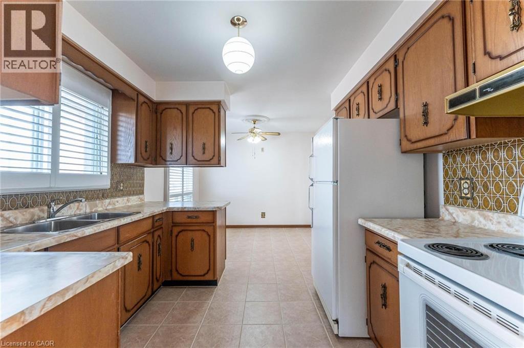 14 Eagleson Drive, St. Catharines, Ontario  L2M 7J4 - Photo 7 - 40808417