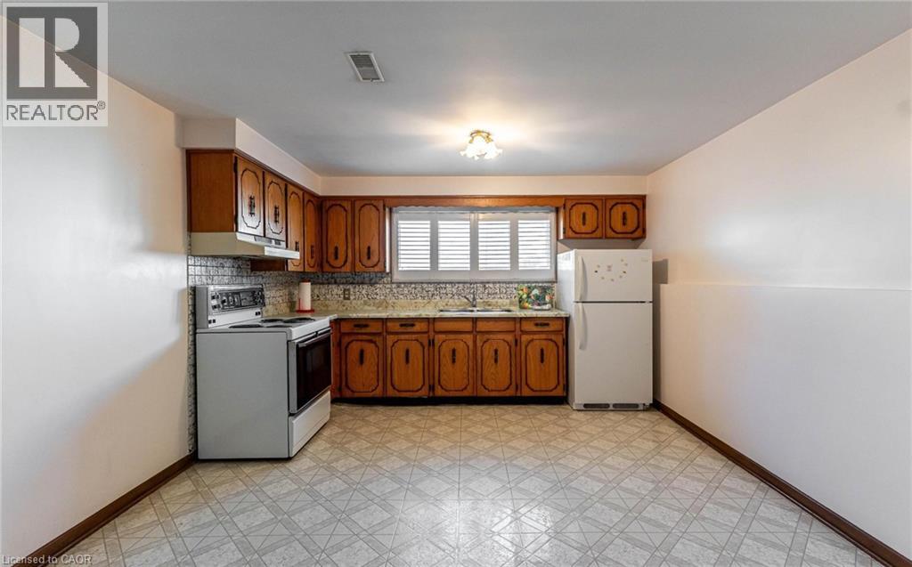 14 Eagleson Drive, St. Catharines, Ontario  L2M 7J4 - Photo 19 - 40808417