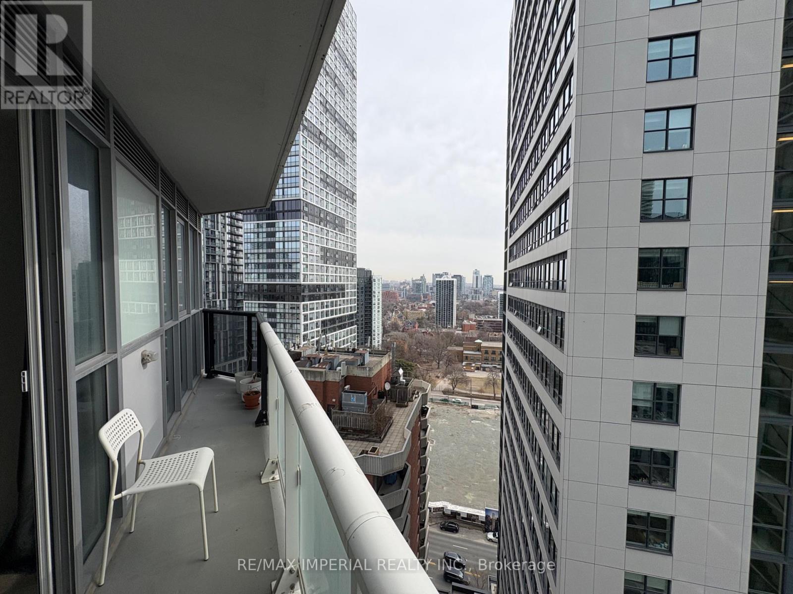 2002 - 77 Mutual Street, Toronto, Ontario  M5B 0B9 - Photo 18 - C12795818