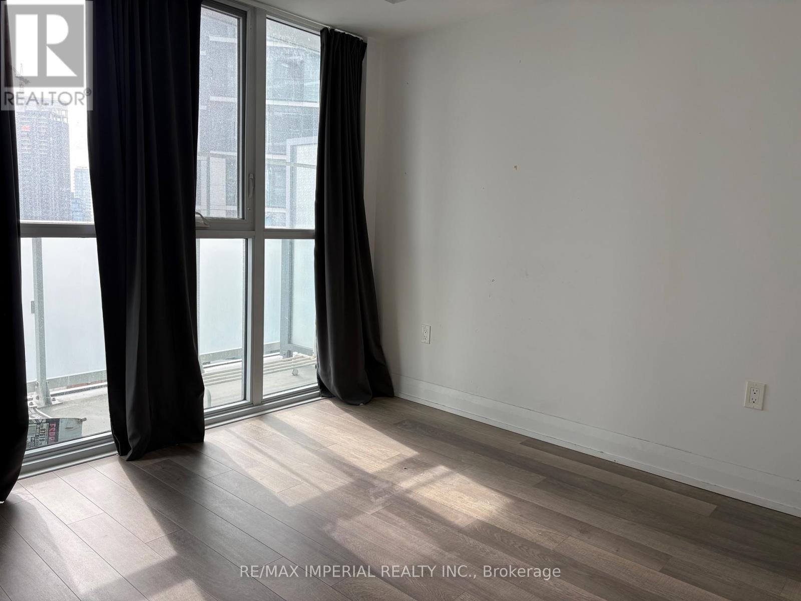 2002 - 77 Mutual Street, Toronto, Ontario  M5B 0B9 - Photo 5 - C12795818