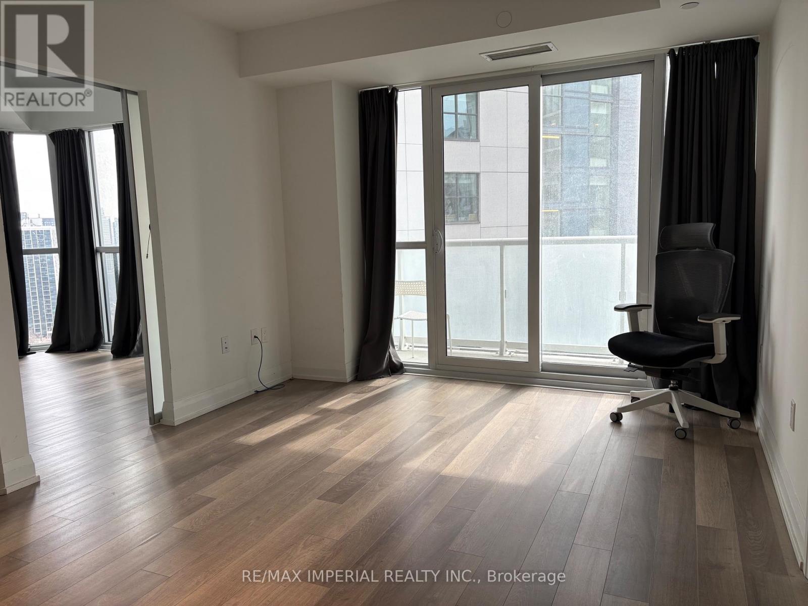 2002 - 77 Mutual Street, Toronto, Ontario  M5B 0B9 - Photo 4 - C12795818