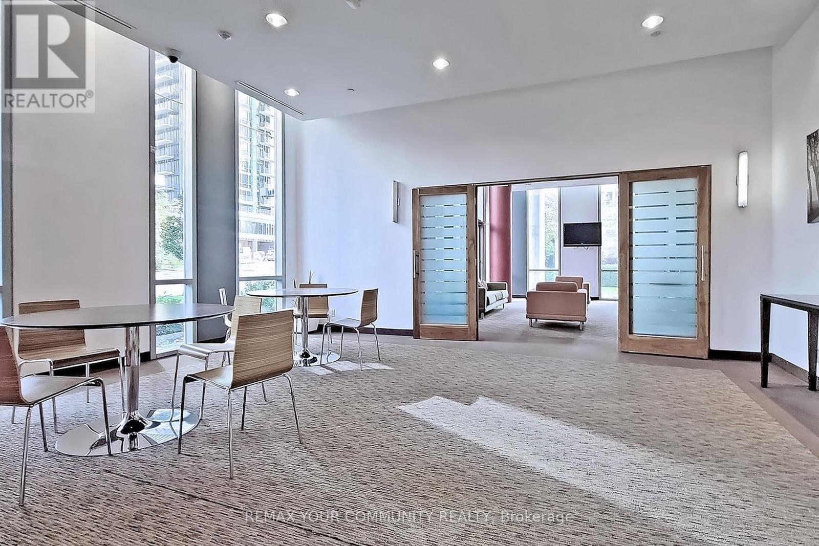 1602 - 30 Canterbury Place, Toronto, Ontario  M2N 0B9 - Photo 30 - C12892342