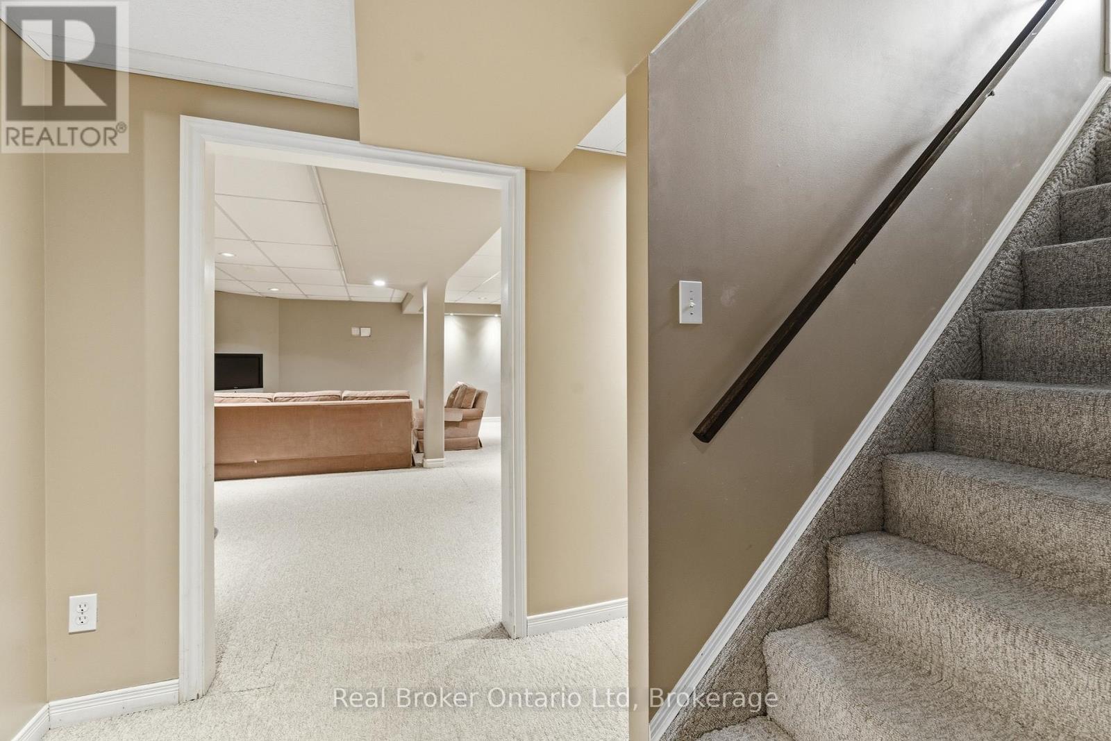 10 Brookside Crescent, Kitchener, Ontario  N2N 1H1 - Photo 16 - X12938508