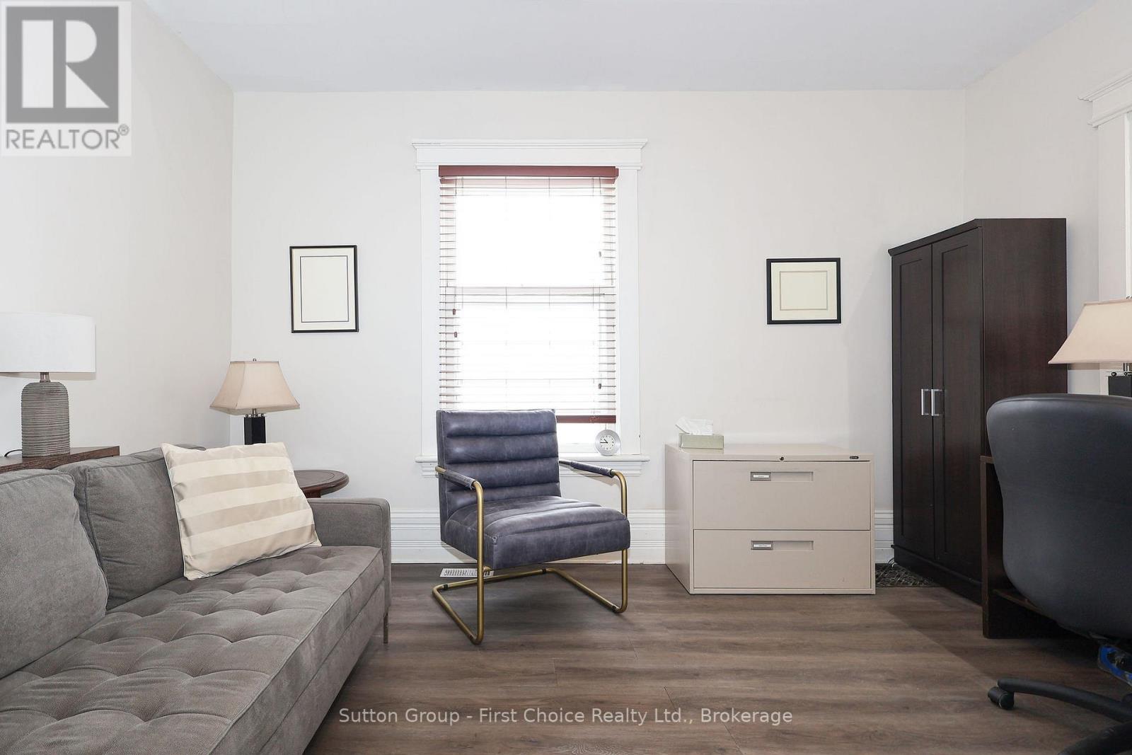 Main - 153-157 Huron Street, Stratford, Ontario  N5A 5S9 - Photo 15 - X12938718