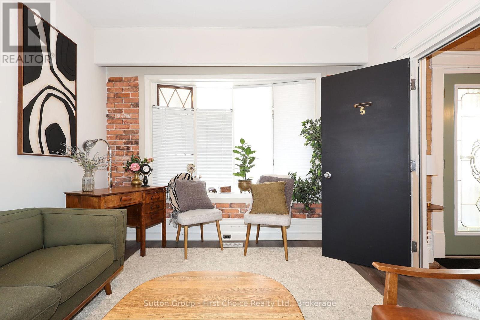 Main - 153-157 Huron Street, Stratford, Ontario  N5A 5S9 - Photo 18 - X12938718