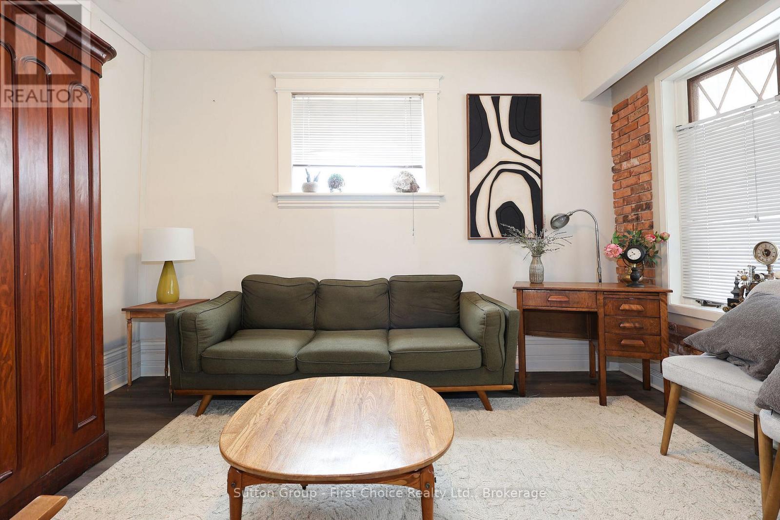 Main - 153-157 Huron Street, Stratford, Ontario  N5A 5S9 - Photo 19 - X12938718