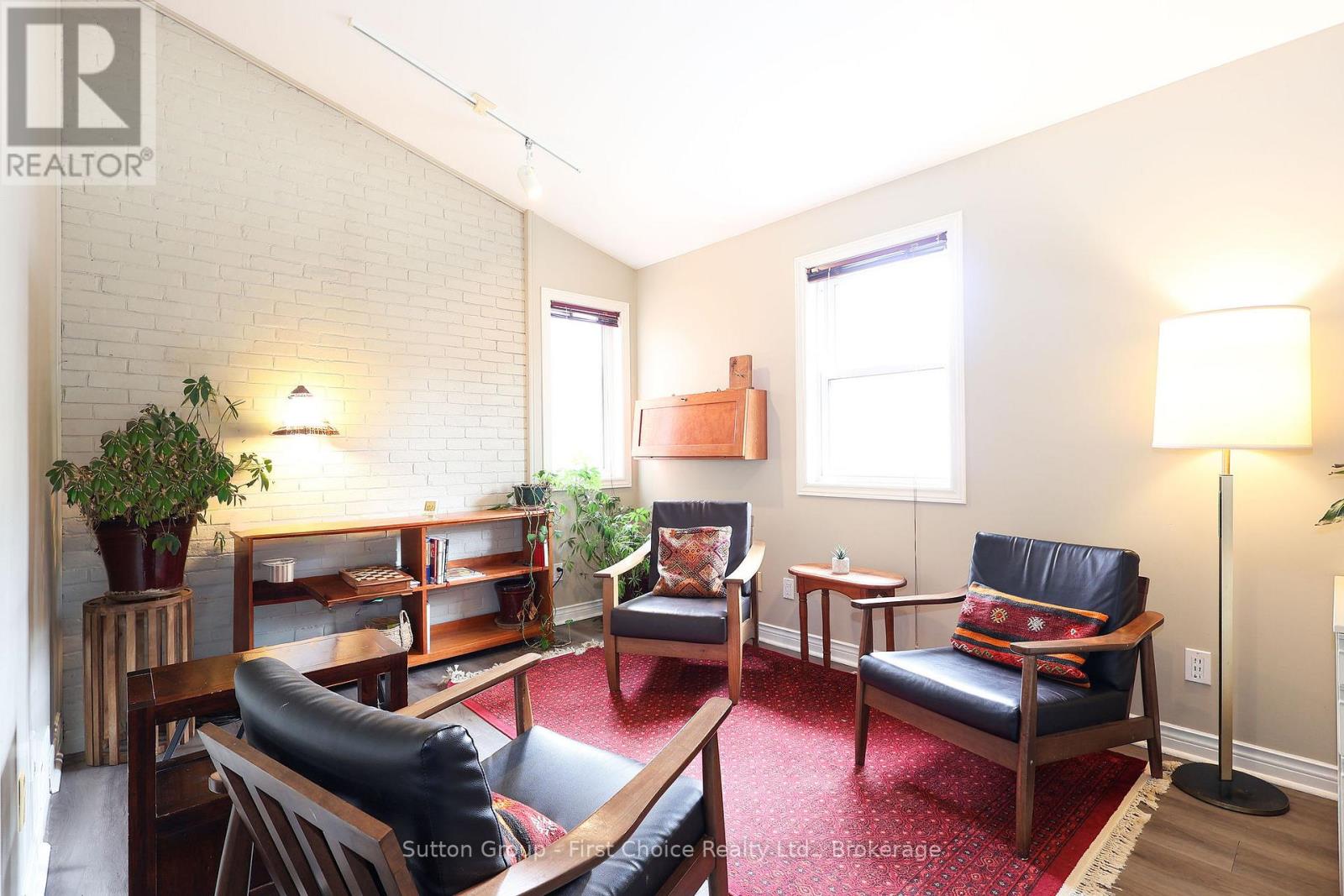 Main - 153-157 Huron Street, Stratford, Ontario  N5A 5S9 - Photo 29 - X12938718