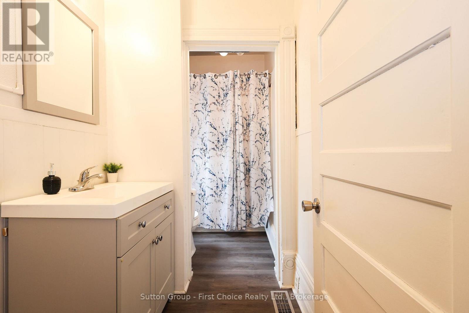 Main - 153-157 Huron Street, Stratford, Ontario  N5A 5S9 - Photo 33 - X12938718