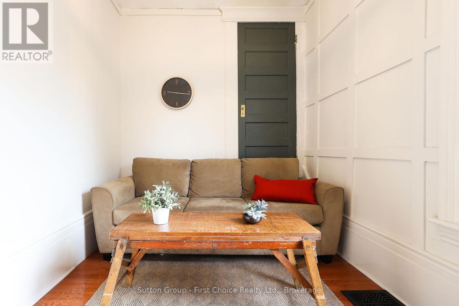 Main - 153-157 Huron Street, Stratford, Ontario  N5A 5S9 - Photo 37 - X12938718