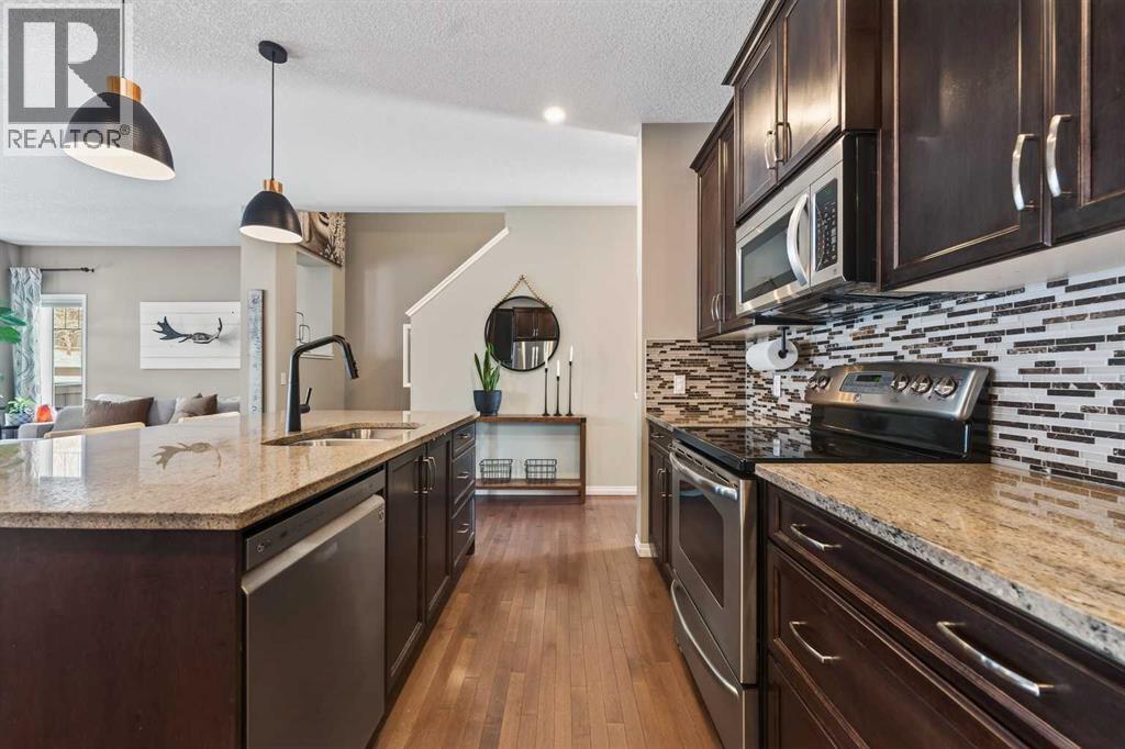 183 Reunion Grove Nw, Airdrie, Alberta  T4B 0Z3 - Photo 12 - A2297729