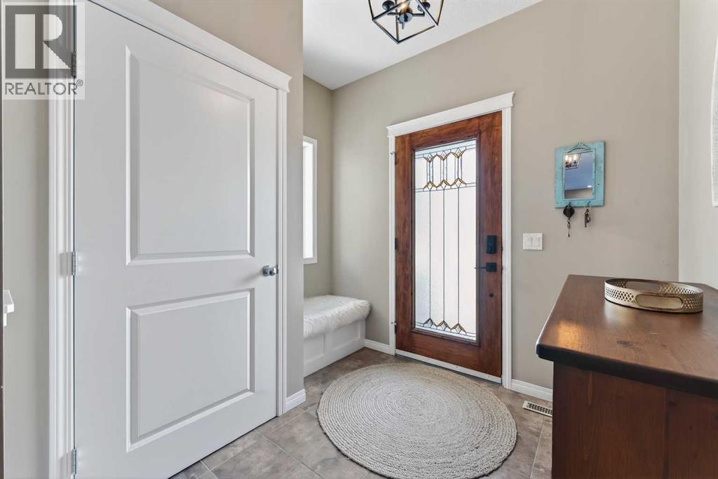 183 Reunion Grove Nw, Airdrie, Alberta  T4B 0Z3 - Photo 3 - A2297729