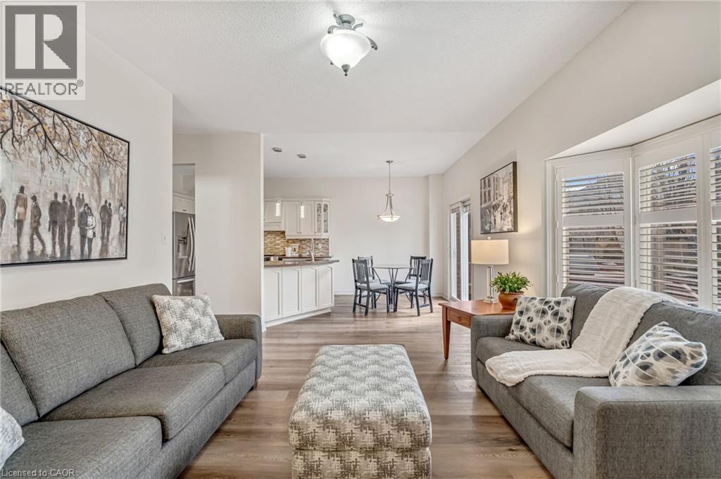 2423 Valley Heights Crescent, Oakville, Ontario  L6H 6X2 - Photo 17 - 40815098