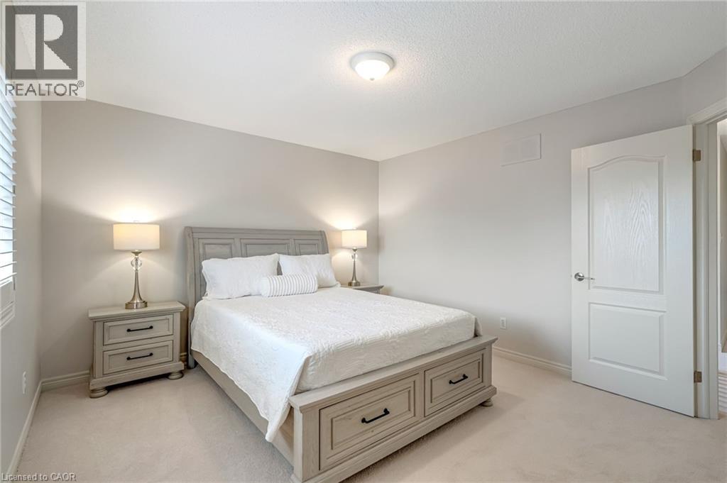 2423 Valley Heights Crescent, Oakville, Ontario  L6H 6X2 - Photo 21 - 40815098